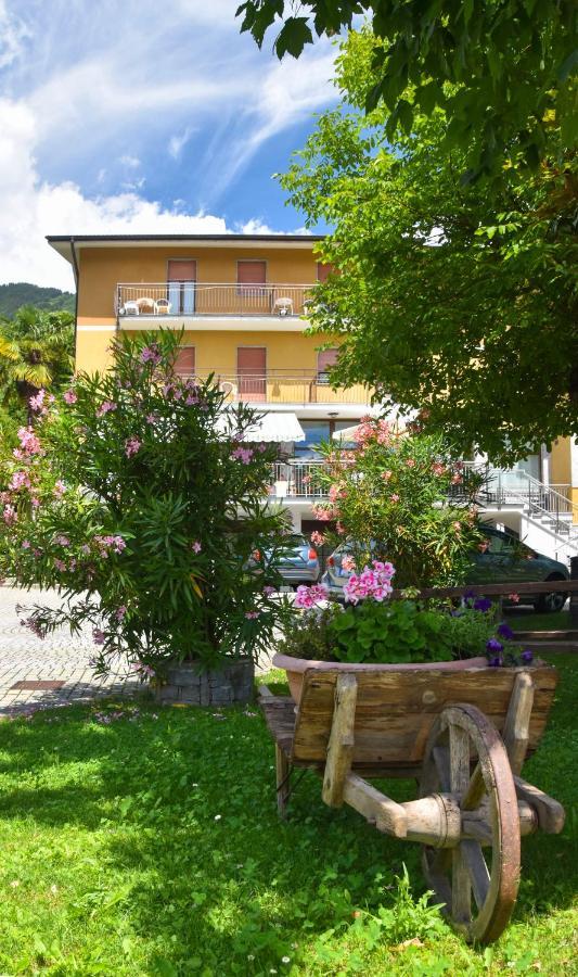 Albergo Ristorante Innocenti Ardenno Eksteriør billede