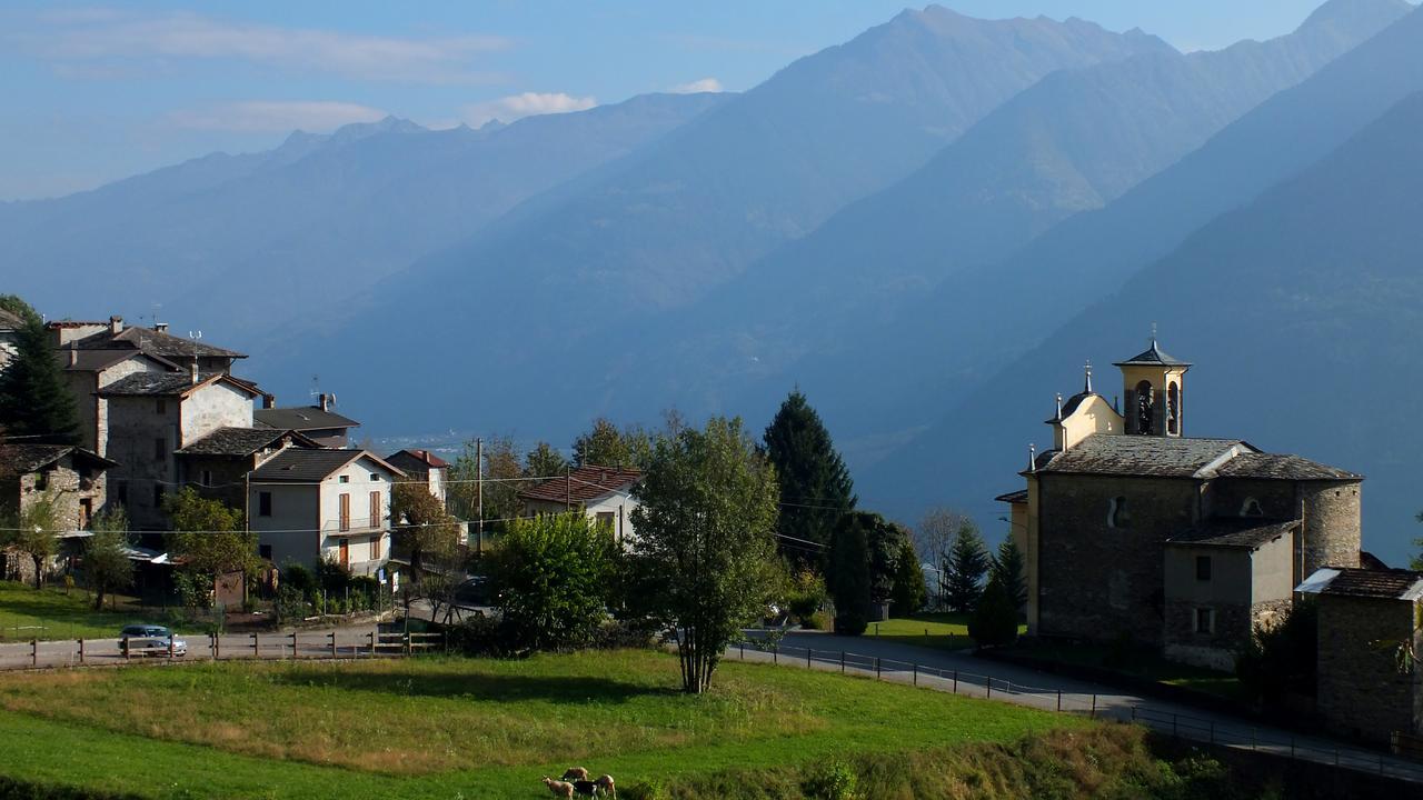 Albergo Ristorante Innocenti Ardenno Eksteriør billede